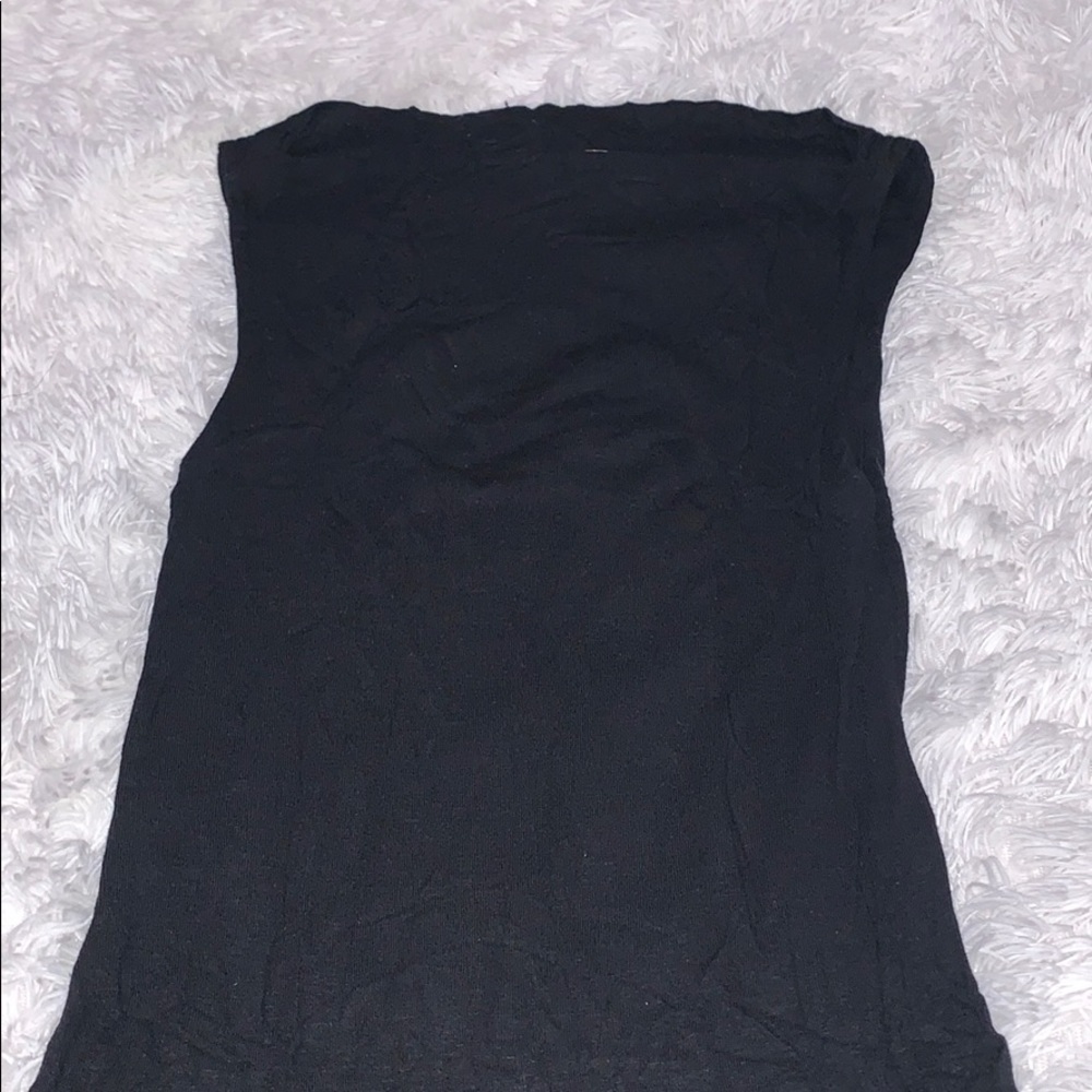 Sleeveless sweater